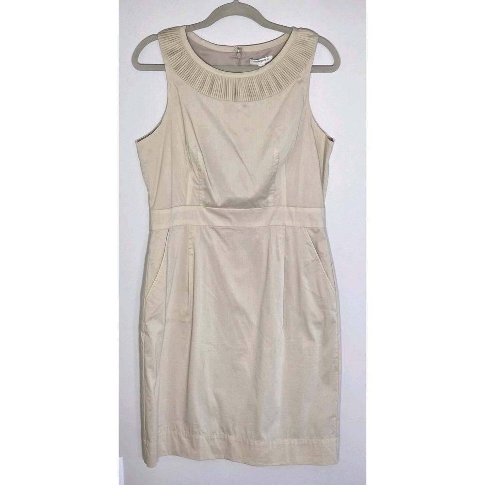 Banana Republic Dress Womens 8 Sheath Cotton Style Pleated Neck Pockets Beige